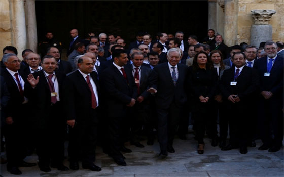   مصر اليوم - قرطبة التاريخيَّة تستضيف أوسع اجتماع للمعارضة للخروج بموقف موحد من جنيف2